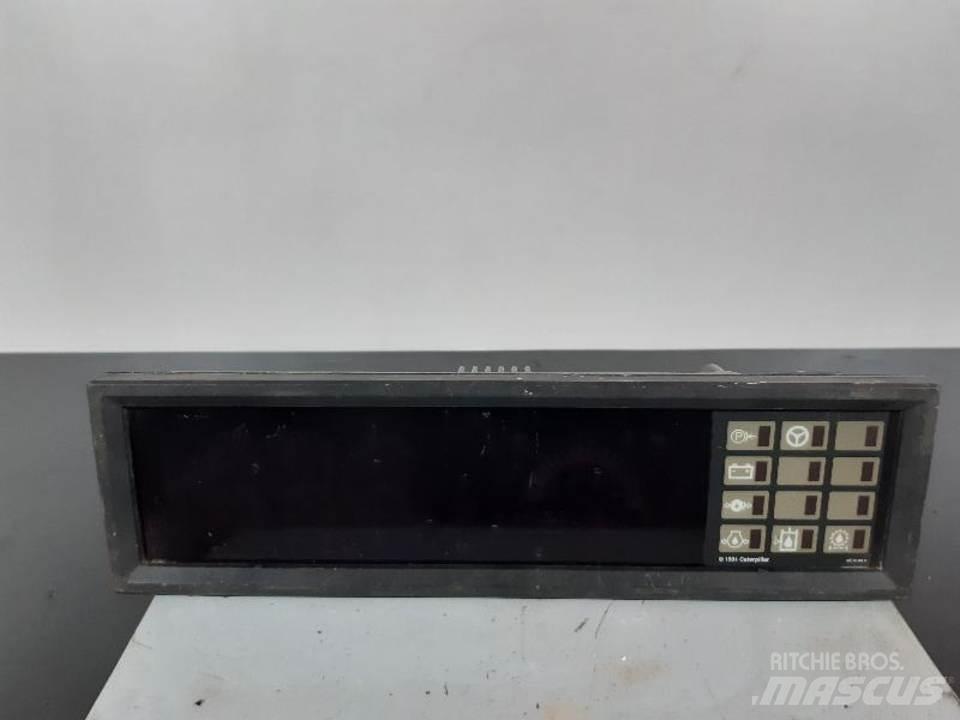 CAT 950F Kabiny i wnętrze