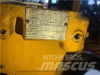 CAT 953 Silniki