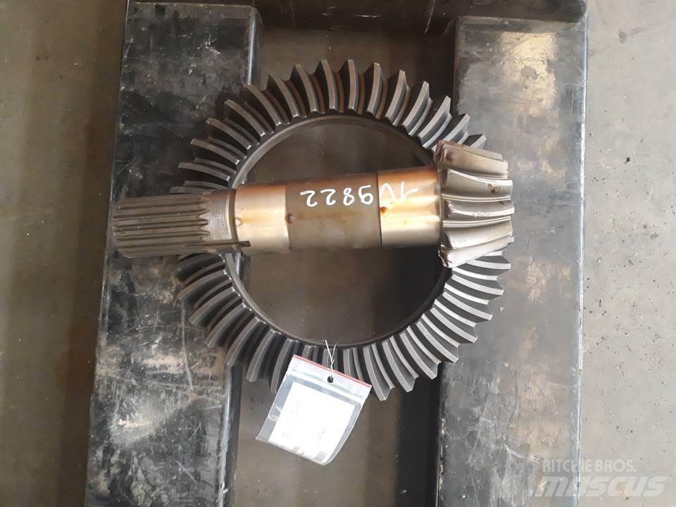 CAT 966C Przekładnie i skrzynie biegów
