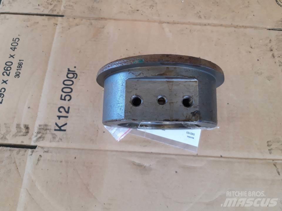 CAT 966C Przekładnie i skrzynie biegów