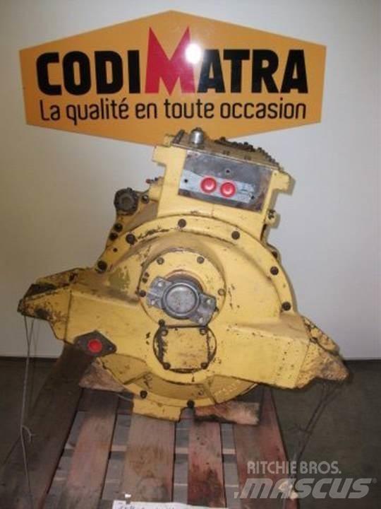 CAT 988B Przekładnie i skrzynie biegów