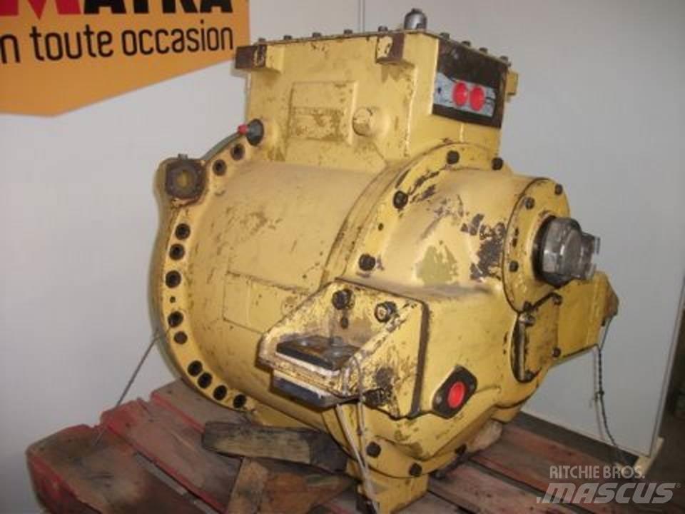 CAT 988B Przekładnie i skrzynie biegów