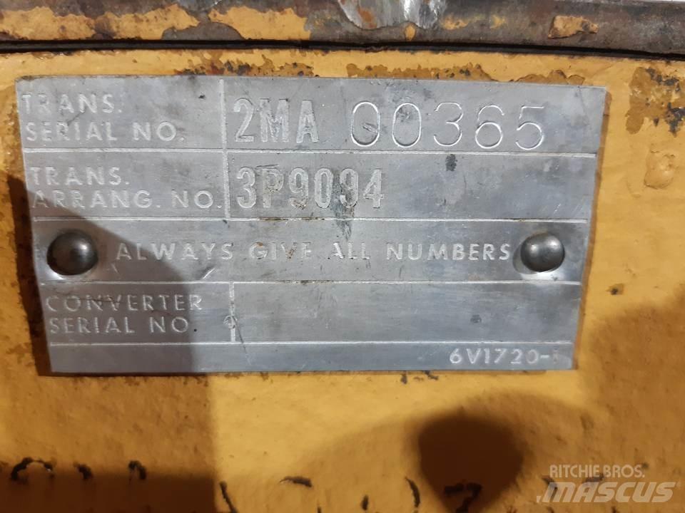 CAT 988B Przekładnie i skrzynie biegów