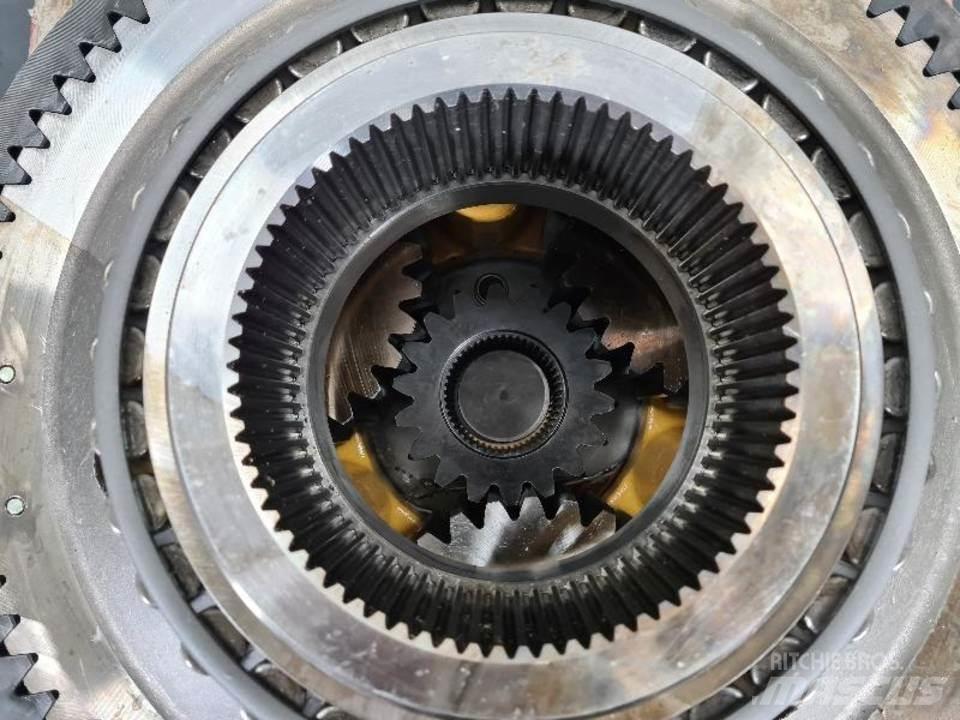 CAT 988G Przekładnie i skrzynie biegów