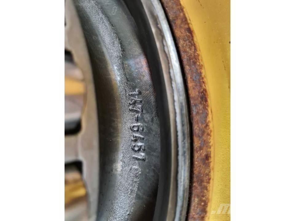 CAT 988G Przekładnie i skrzynie biegów