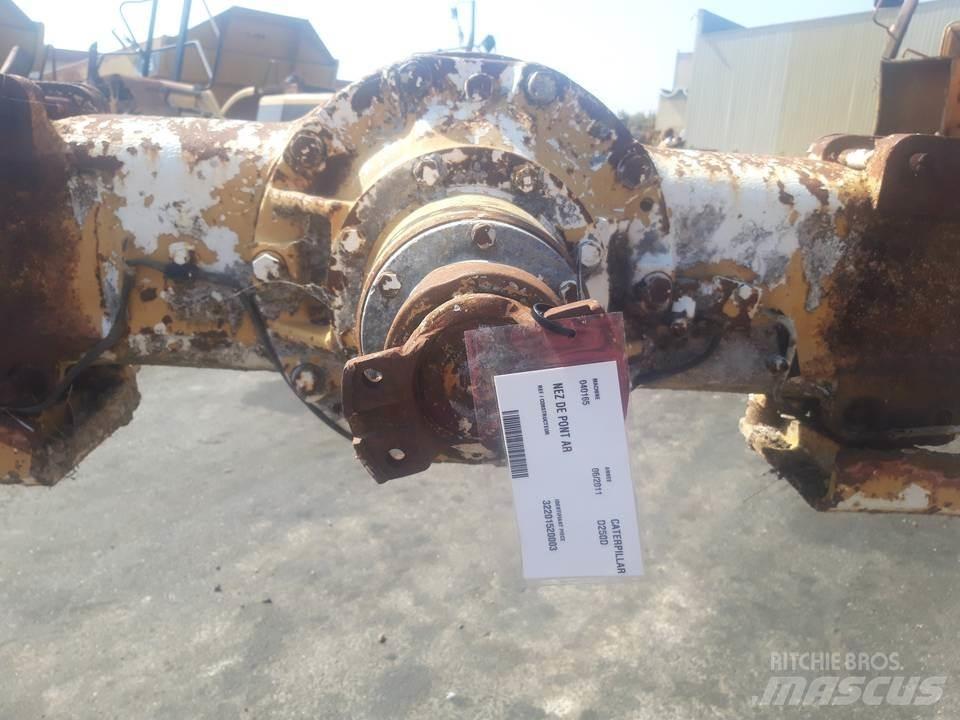 CAT D250D Przekładnie i skrzynie biegów