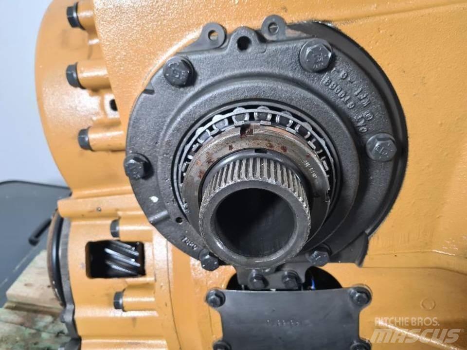 CAT D6RXL Przekładnie i skrzynie biegów