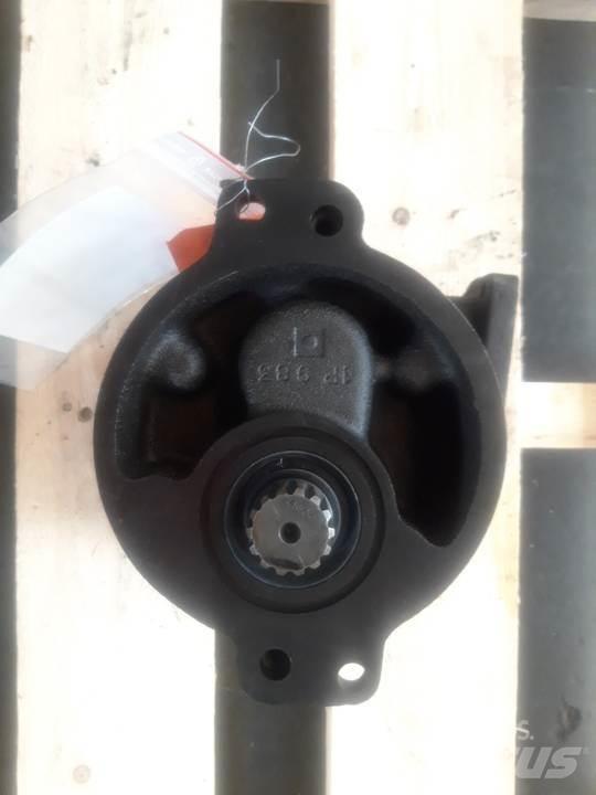 CAT D8H Hydraulika