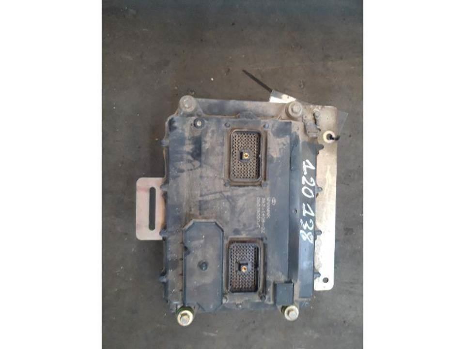 CAT M316D Kabiny i wnętrze