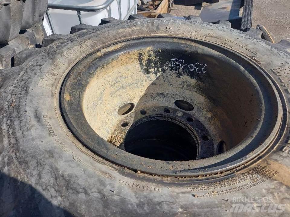 CAT M320F Gąsienice, łańcuchy i podwozia