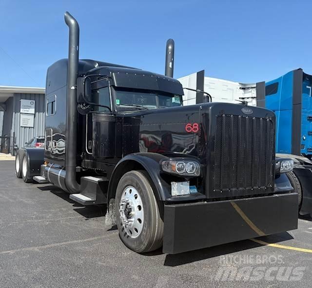 Peterbilt 389 Inne