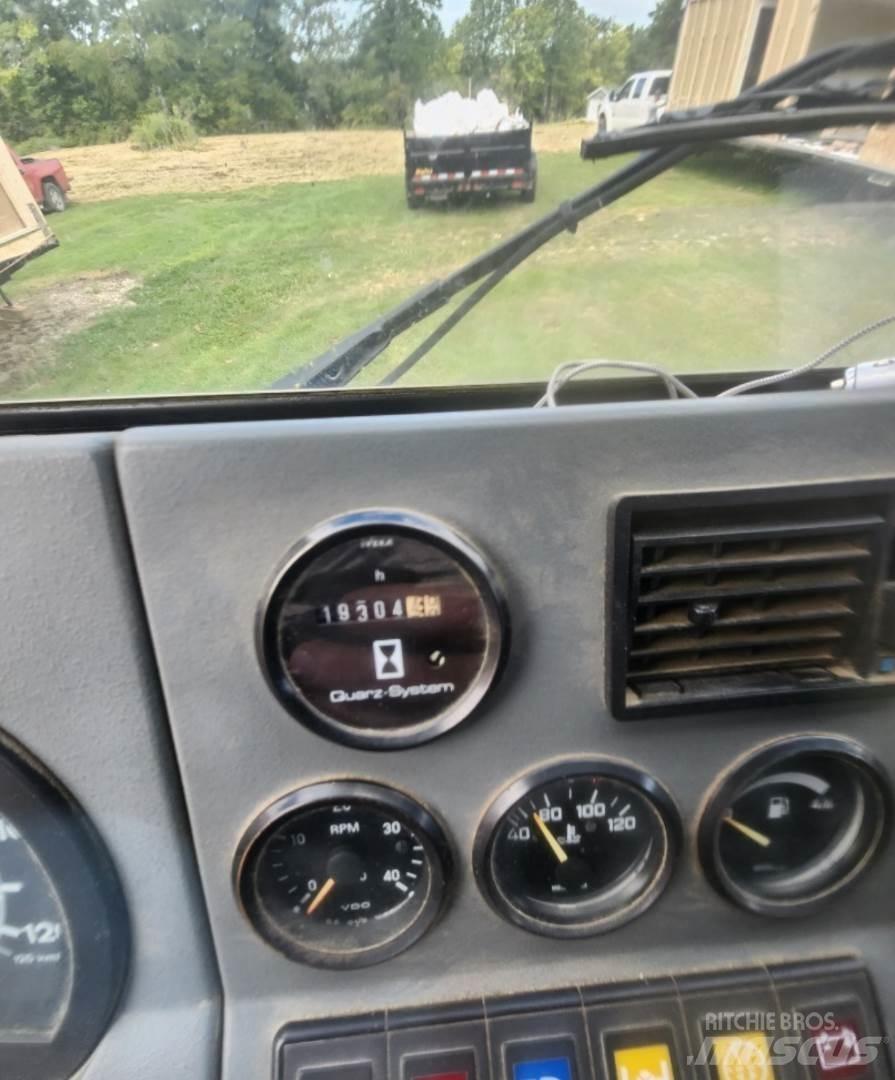 Grove GMK4075 Żurawie szosowo-terenowe