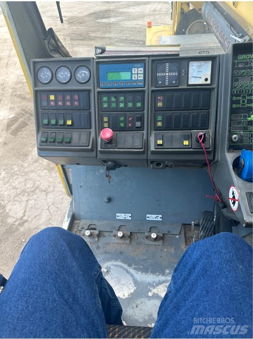 Grove GMK5240 Żurawie szosowo-terenowe