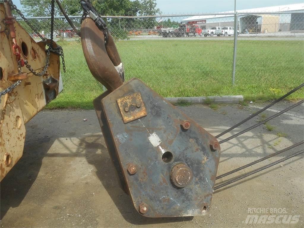 Grove RT865B Żurawie terenowe