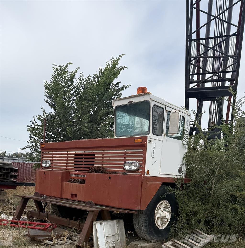 Link-Belt HC-138A Żurawie szosowo-terenowe