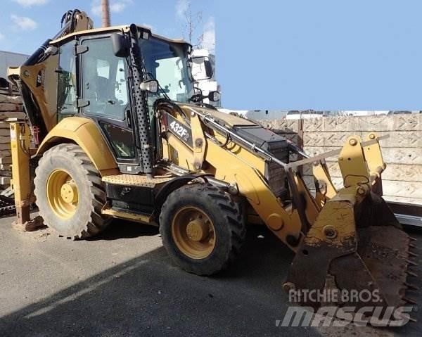 CAT 432 F2 Koparko-ładowarki