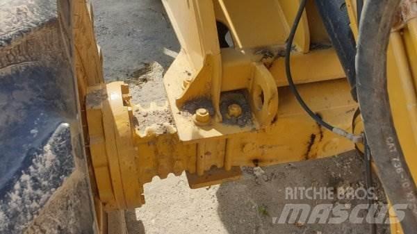 CAT 908 Ładowarki kołowe