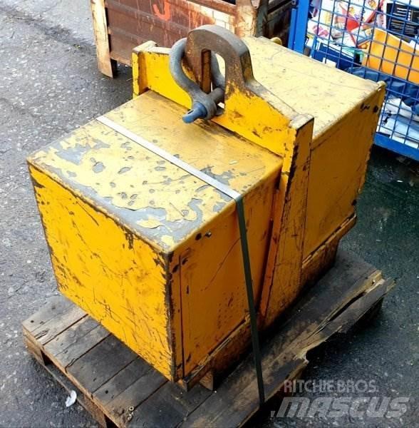  _JINÉ FR) Lenoir - RB 40 Maszyny budowlane - Inne
