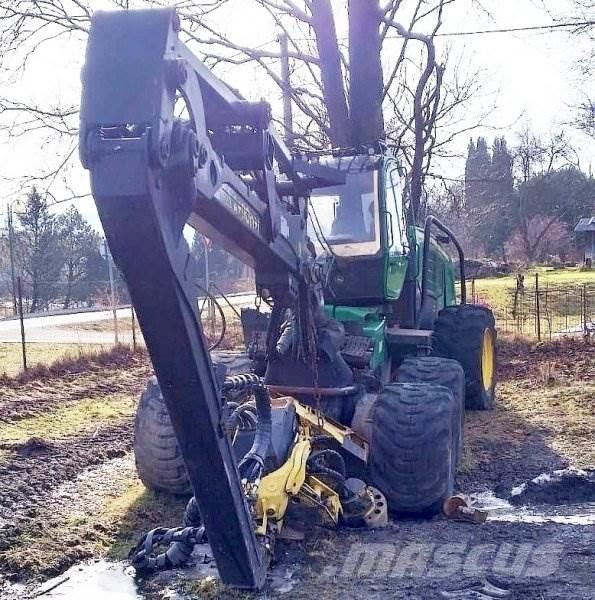 John Deere 1270 E 6W Harwestery gąsienicowe