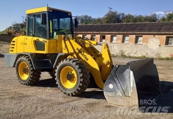 Komatsu WA 95 Ładowarki kołowe