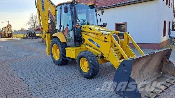 Komatsu WB 93 R Koparko-ładowarki