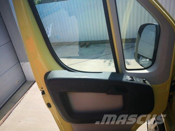 Peugeot Boxer 2.2D Maszyny budowlane - Inne