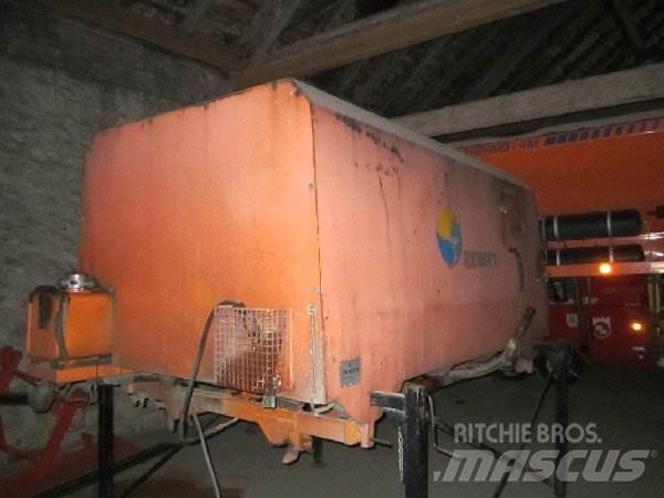  Trilety MKV Zamiatarki - Zgarniarki - Odśnieżarki