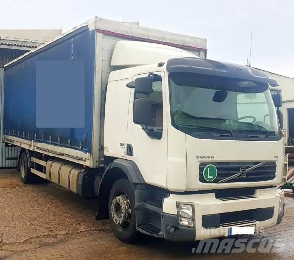 Volvo FE320 Ciężarówki typu Platforma / Skrzynia