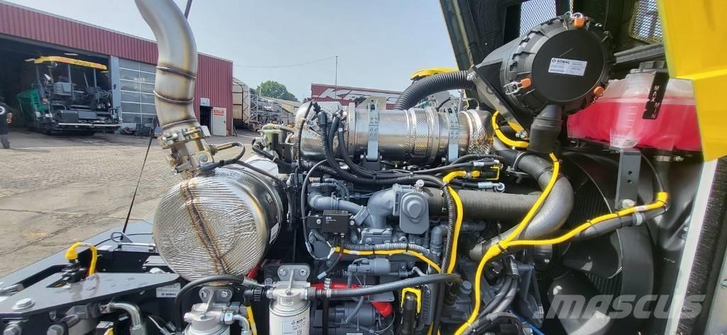 Bomag BW 213 D-5 Walce jednobębnowe