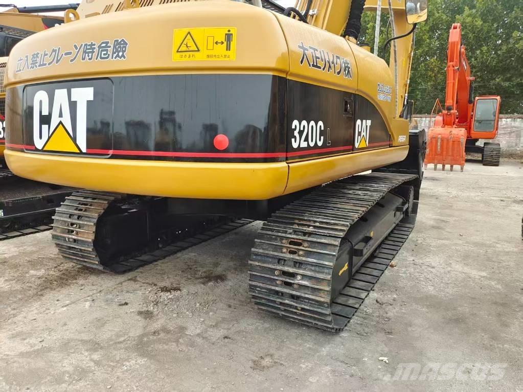 CAT 320CL Koparki gąsienicowe