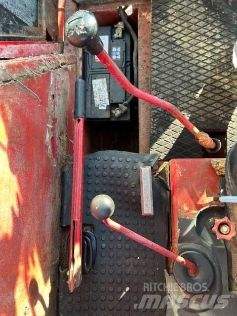 International 955-A Ciągniki rolnicze