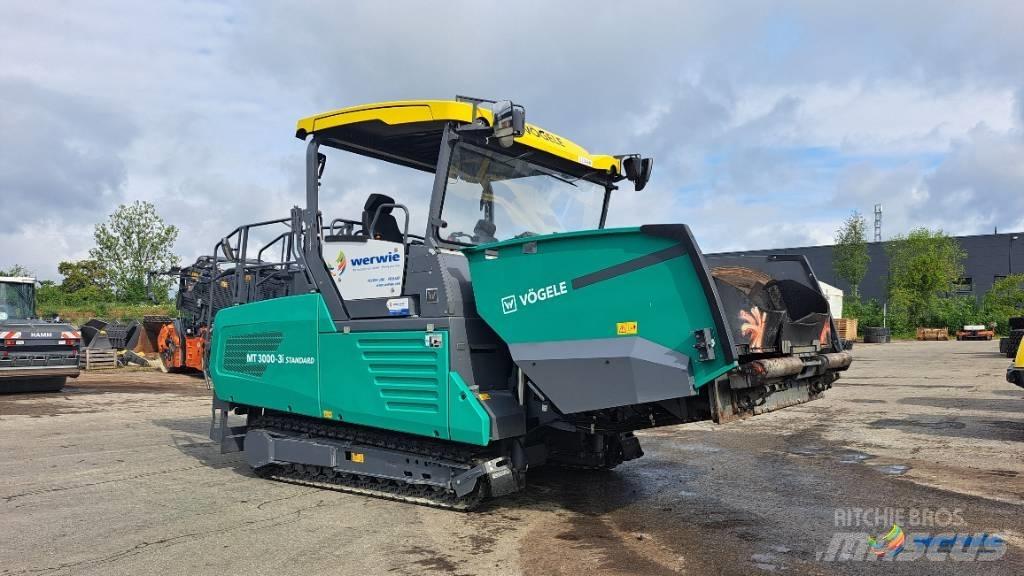 Vögele MT 3000-3i Pojazdy do transportu materiału