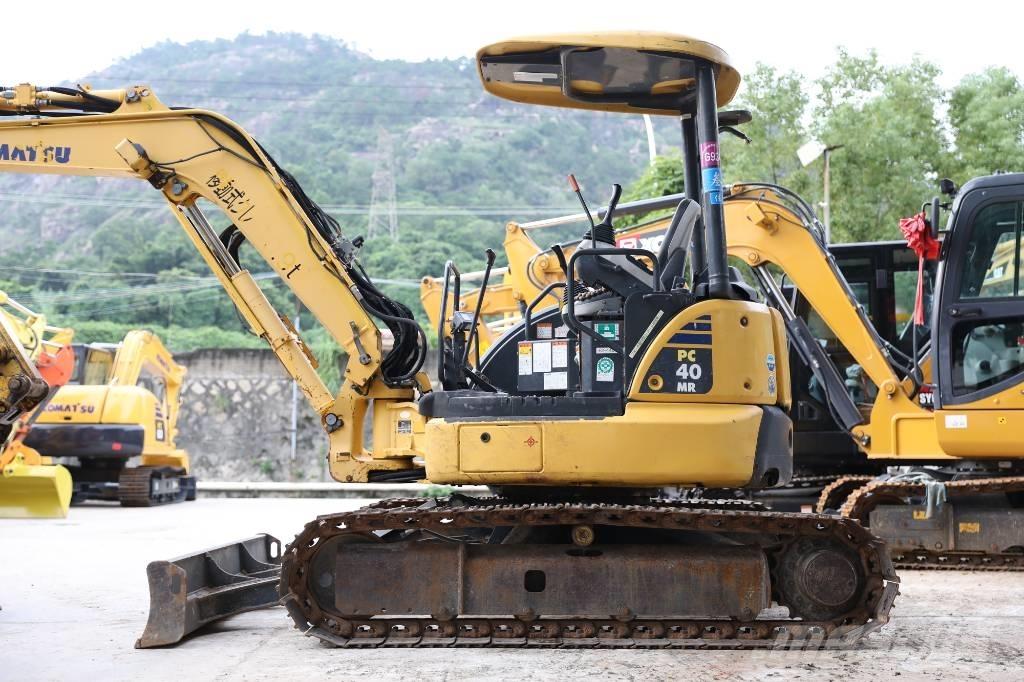 Komatsu PC 40 MR Minikoparki