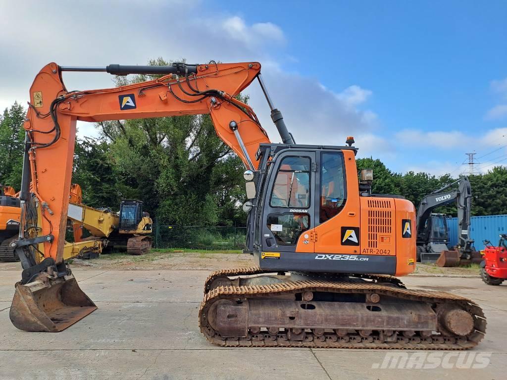 Doosan DX 235 LCR-5 Koparki gąsienicowe