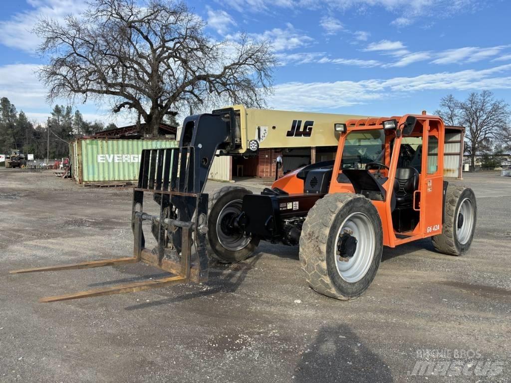JLG G 6-42 A Ładowarki teleskopowe