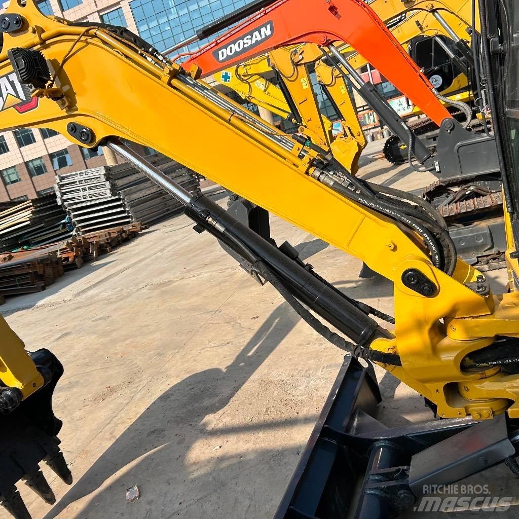 CAT 303.5 E Minikoparki