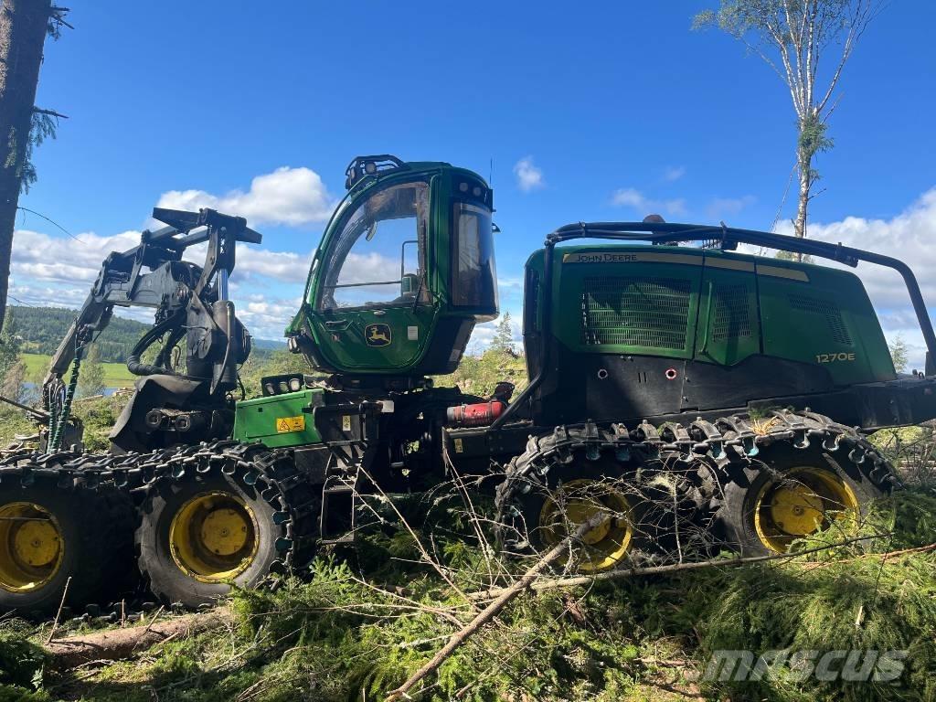 John Deere 1270 E Harwestery