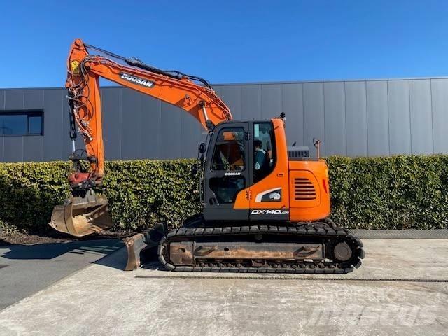 Doosan DX140 LCR-5 Koparki gąsienicowe