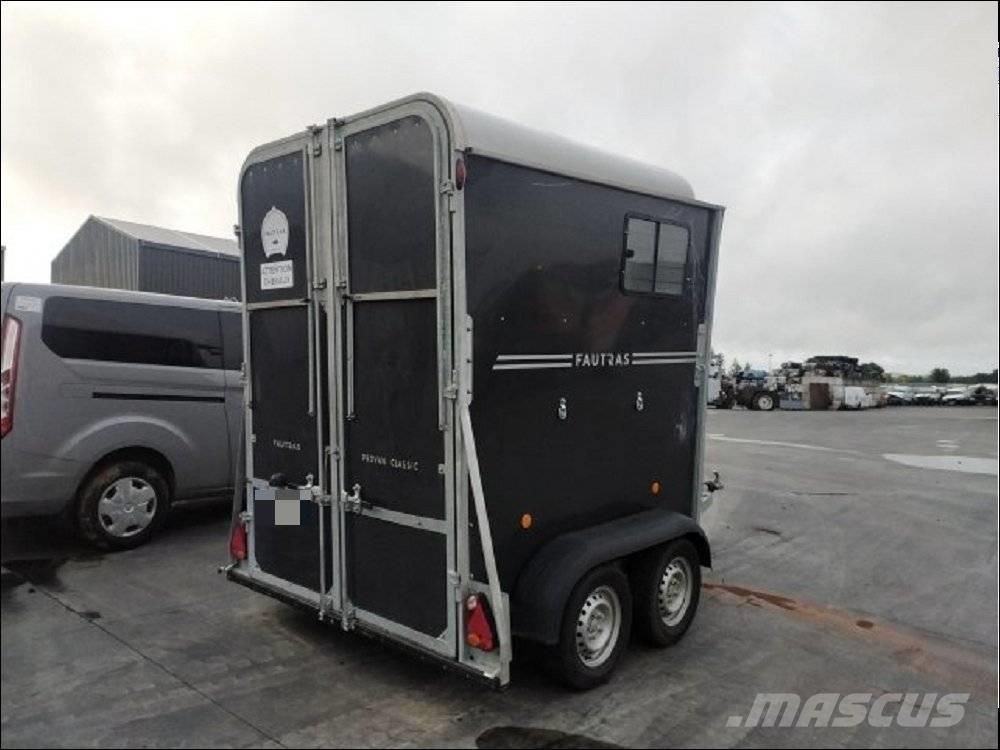  FAUTRAS PROVAN Przyczepy do przewozu zwierząt