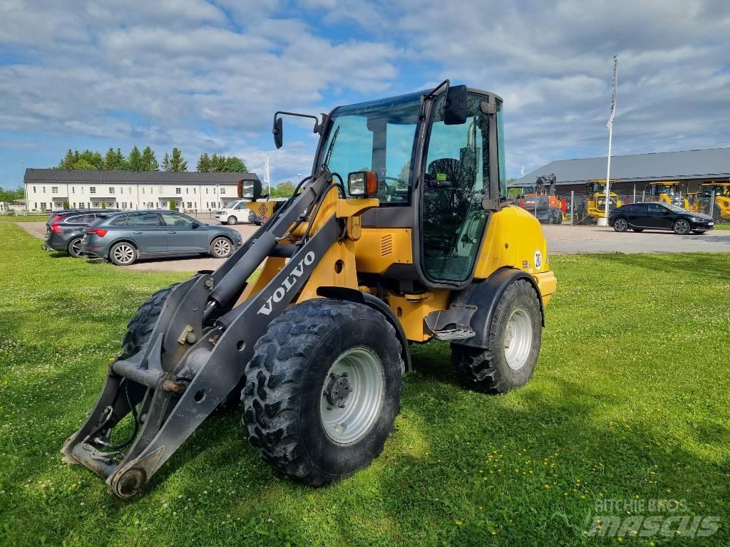 Volvo L25B Ładowarki burtowe