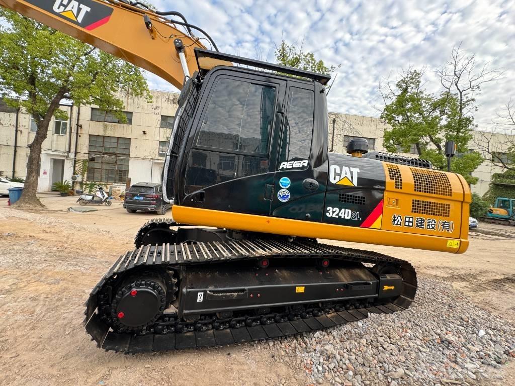 CAT 324 D2 L Koparki gąsienicowe