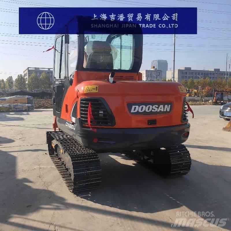 Doosan DX 60 Minikoparki