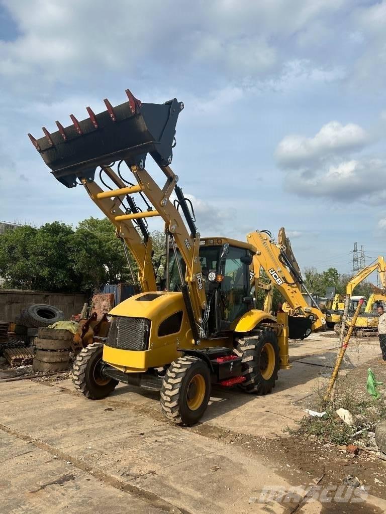 JCB 3 CX Koparko-ładowarki
