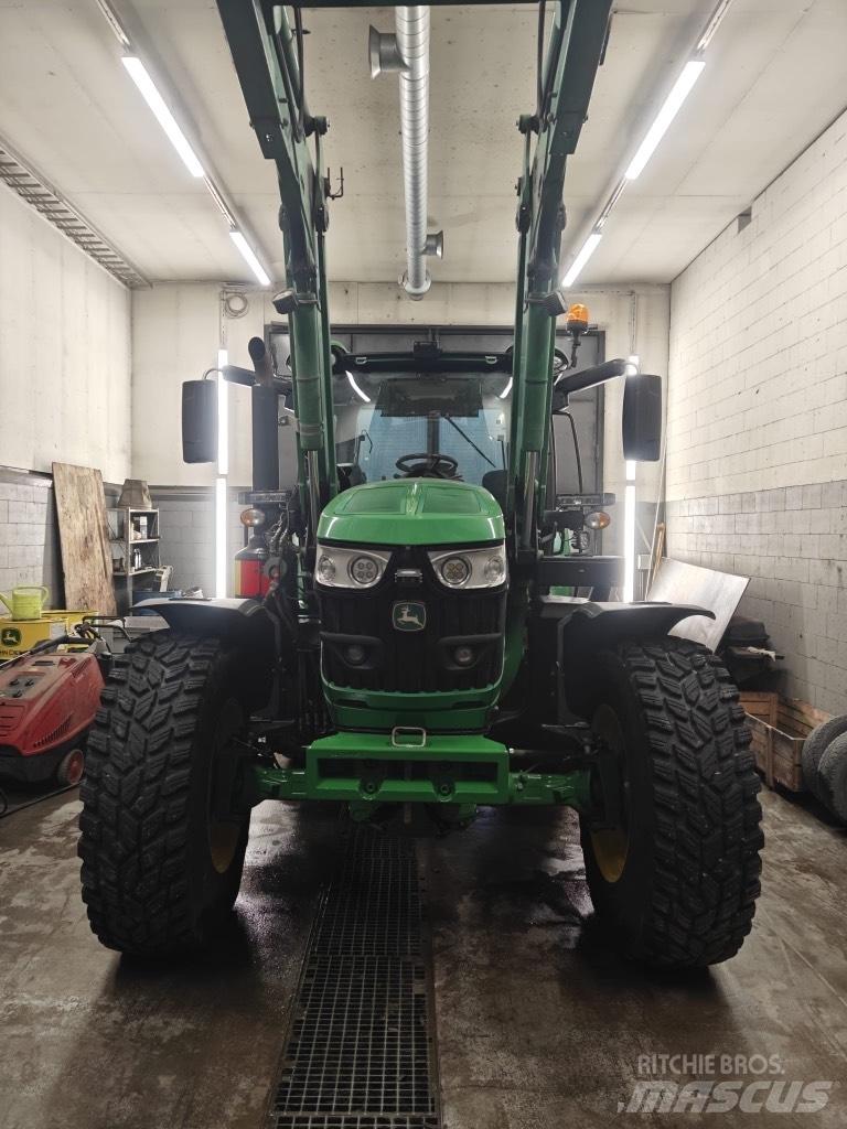 John Deere 6155 R Ciągniki rolnicze