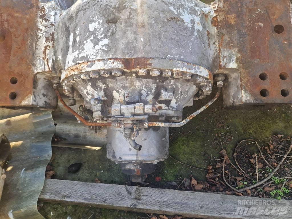 CAT 988F Mosty, wały i osie