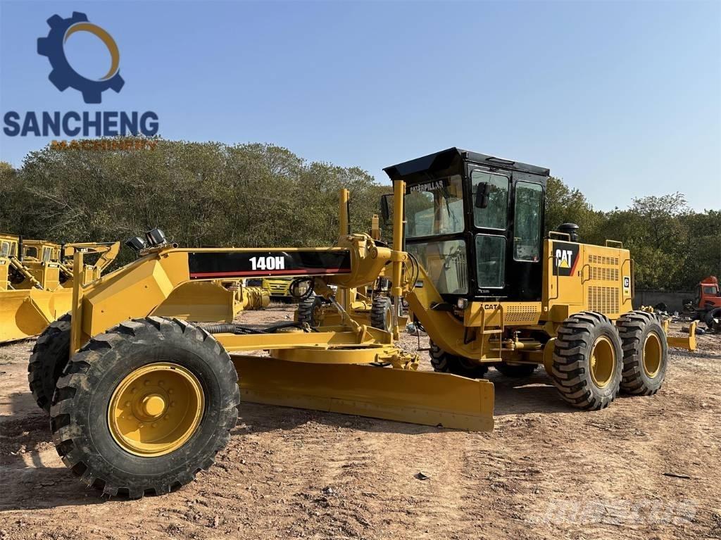 CAT 140H Równiarki