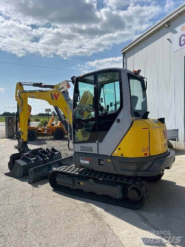 Neuson ET42 Minikoparki