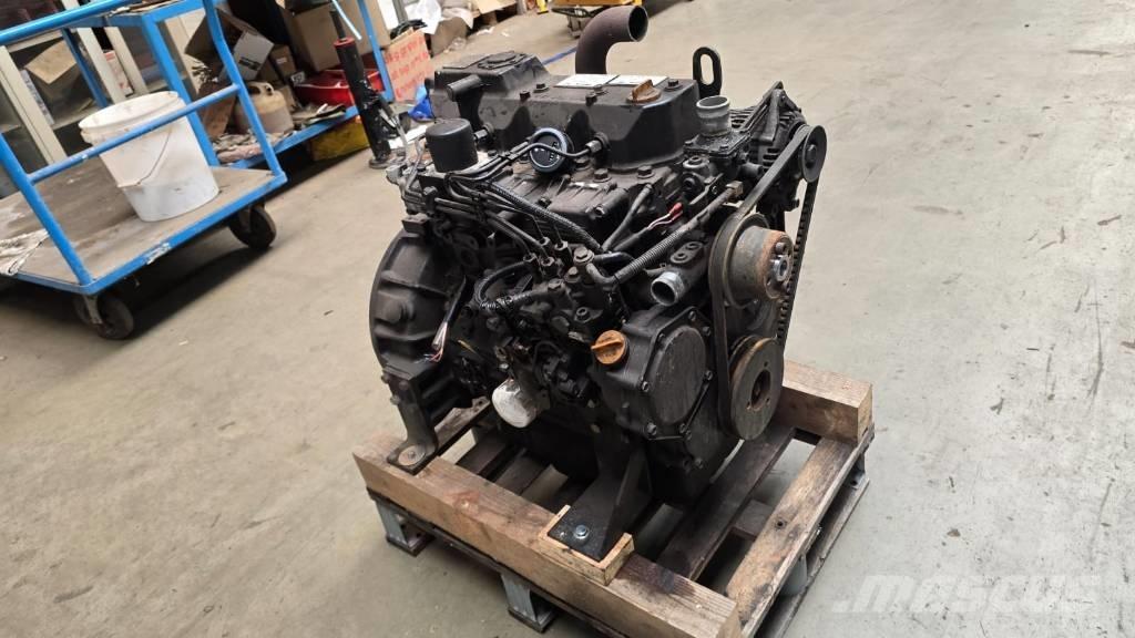 Yanmar 4TNV98 Silniki