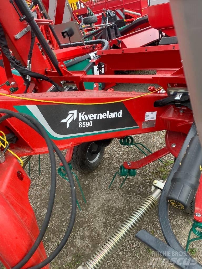 Kverneland 8590 Zgrabiarki i przetrząsacze