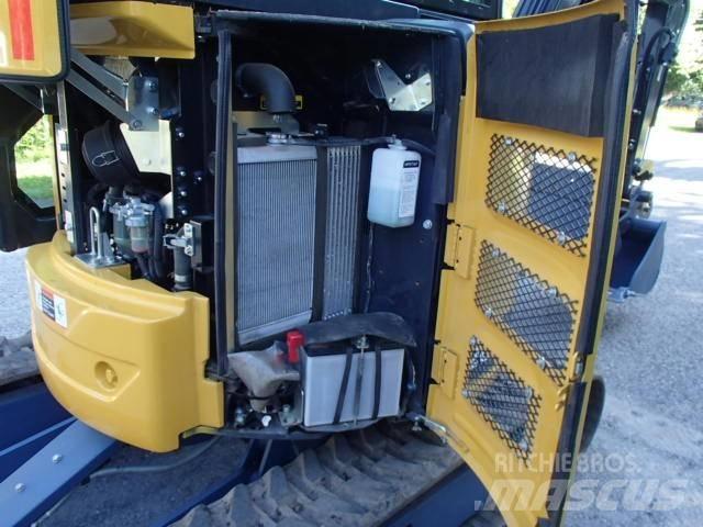John Deere 26G Minikoparki